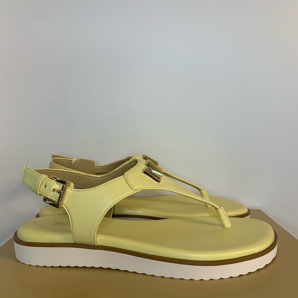 Michael Kors Jilly Flat Sandals - Picture 5 of 11